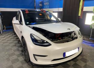 CARROSSERIE TESLA, SKL AUTO se spécialise dans la petite carrosserie Tesla 